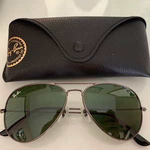 Ray Bans - Aviator sunglasses (women’s)